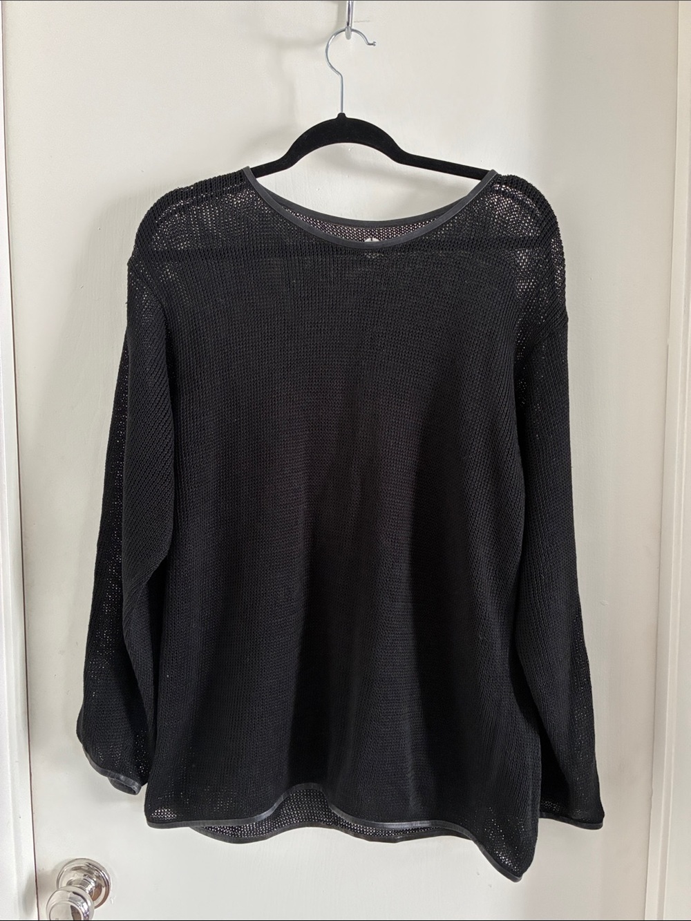 IAN Rozae Nichols Black Lightweight Knit Long-Sleeve sweater with leather trim M